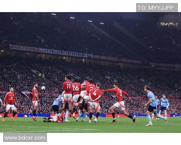 英超精彩对决曼联顽强逼平阿森纳展现球队斗志与实力