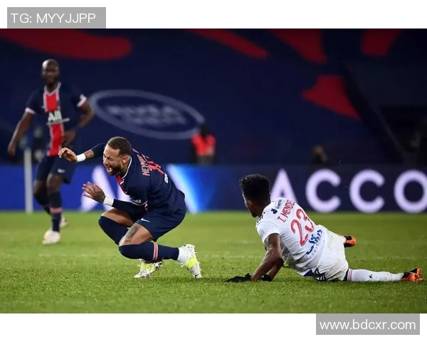 巴黎圣日耳曼逆转晋级欧冠八强,梅西梅开二度助球队晋级 巴黎圣日耳曼逆转晋级欧冠八强,梅西梅开二度助球队晋级