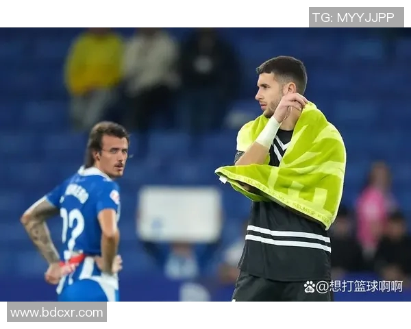 巴塞罗那足球俱乐部签下巴西新星，引援之举耀眼夺目