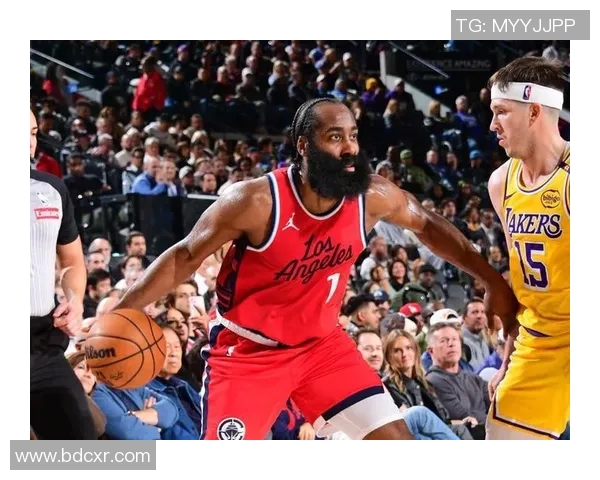 哈登转投湖人,成为得分大满贯 哈登转投湖人,成为得分大满贯