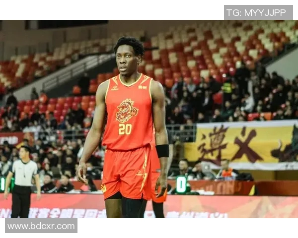 猛龙主场惨败热火，吉昂狂砍30分，球迷们震惊不已